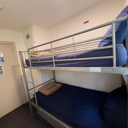 Waiheke Backpackers Hostel Onetangi ภายนอก รูปภาพ