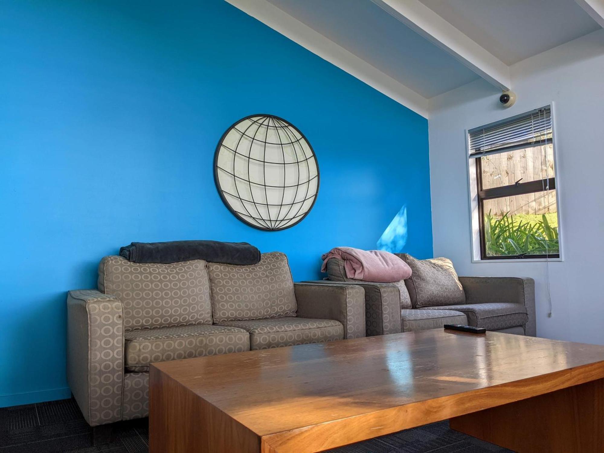 Waiheke Backpackers Hostel Onetangi ภายนอก รูปภาพ