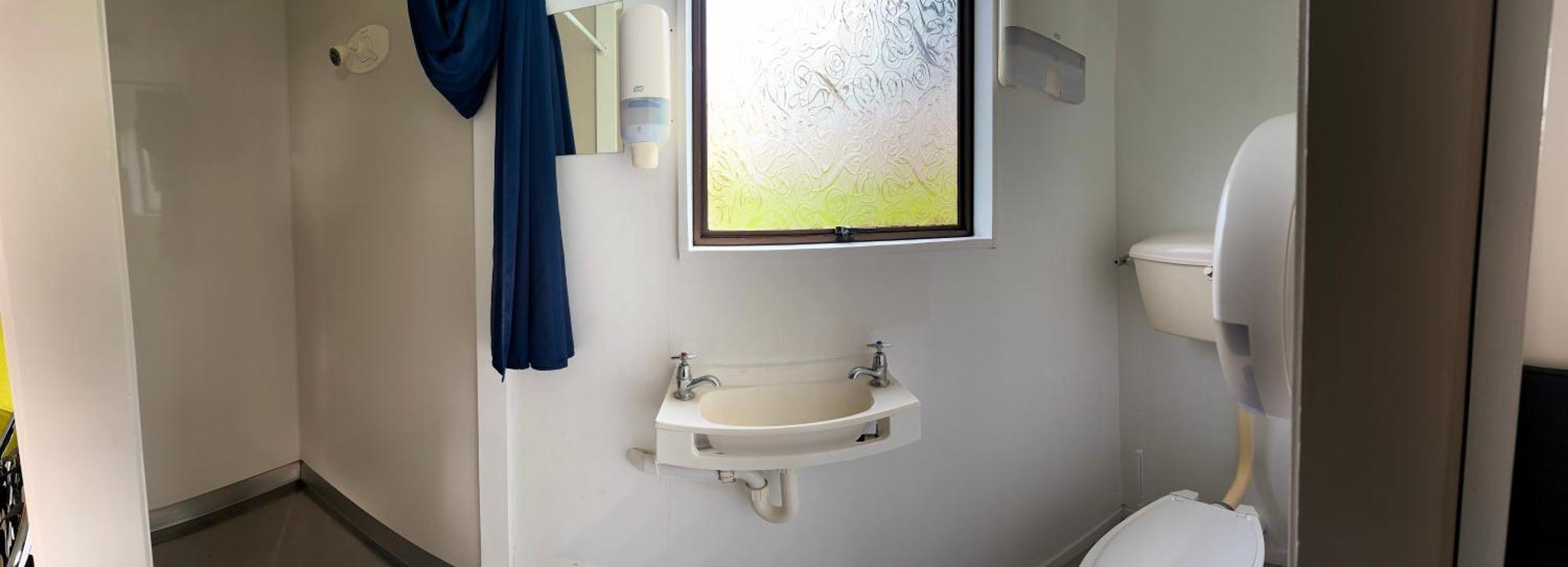 Waiheke Backpackers Hostel Onetangi ภายนอก รูปภาพ