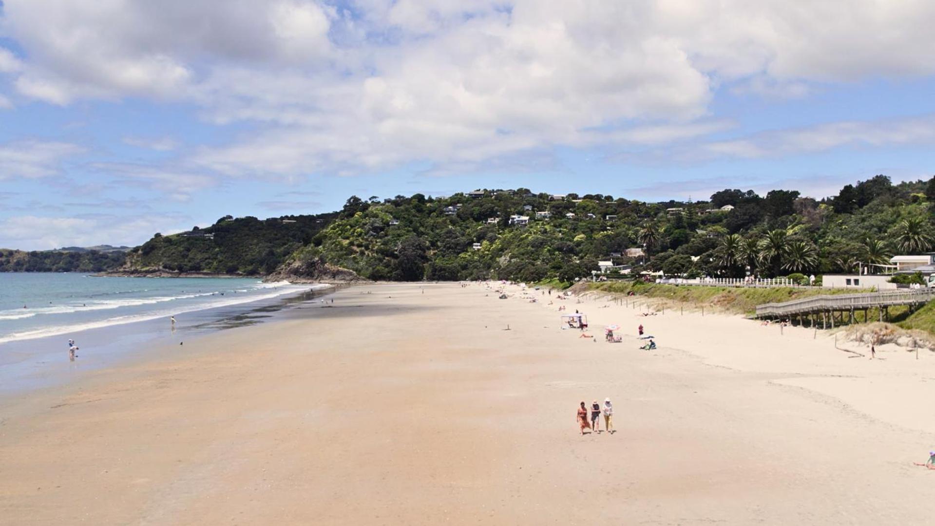 Waiheke Backpackers Hostel Onetangi ภายนอก รูปภาพ